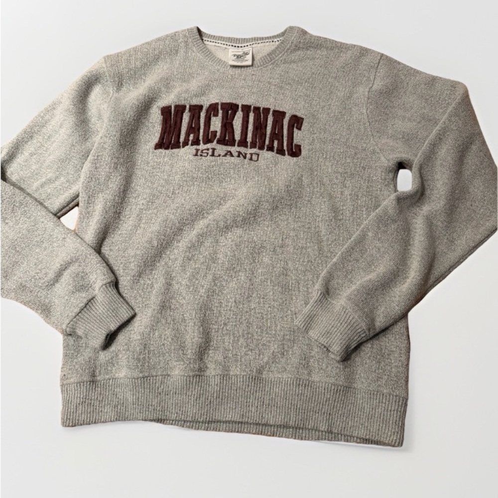 Mackinac‎ Island Sweatshirt Men's Medium Gray Embroidered Crewneck